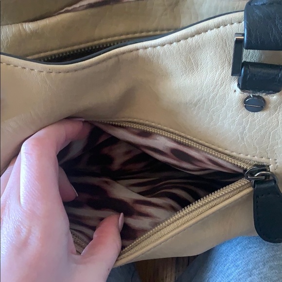 Nicole Miller bag - Picture 4 of 11